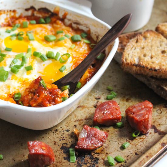 Spicy Baked Eggs with Chorizo - Recipe photo by biancagarcia