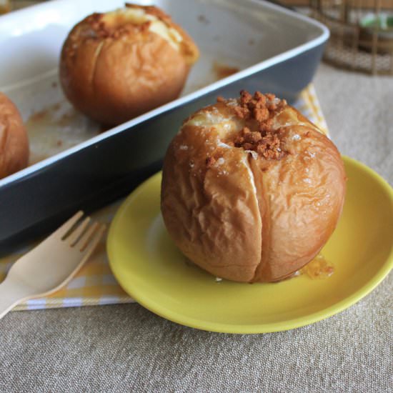 Baked Apples with Rum and Speculoos - Recipe photo by Natalia_cocina