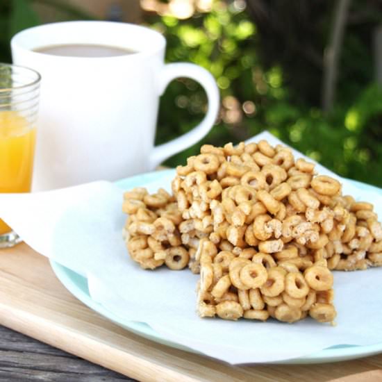 Three Ingredient Cereal Bars - Recipe photo by Please Note