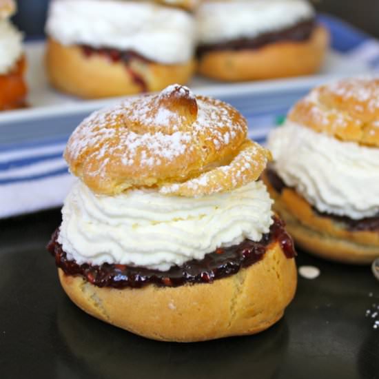 Icelandic Bolludagur Cream Buns - Recipe photo by Runcible Eats