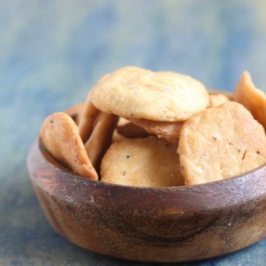 Mathri, Salted Crackers - Recipe photo by Shweta_mt