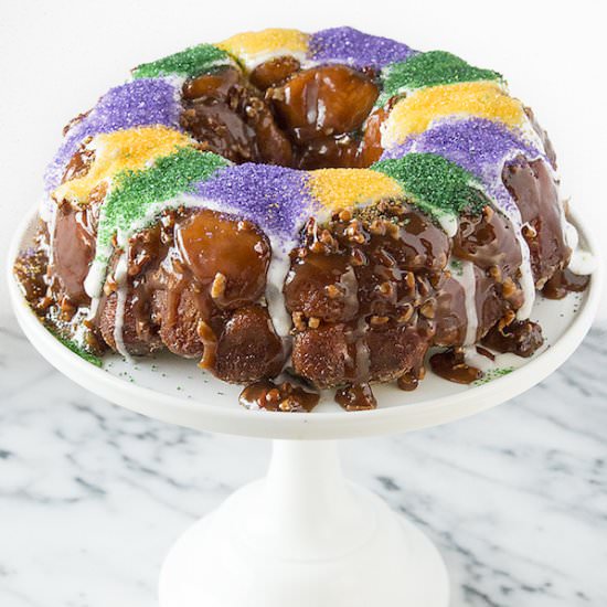 Pecan Praline King Cake Monkey Bread - Recipe photo by bakelovegive