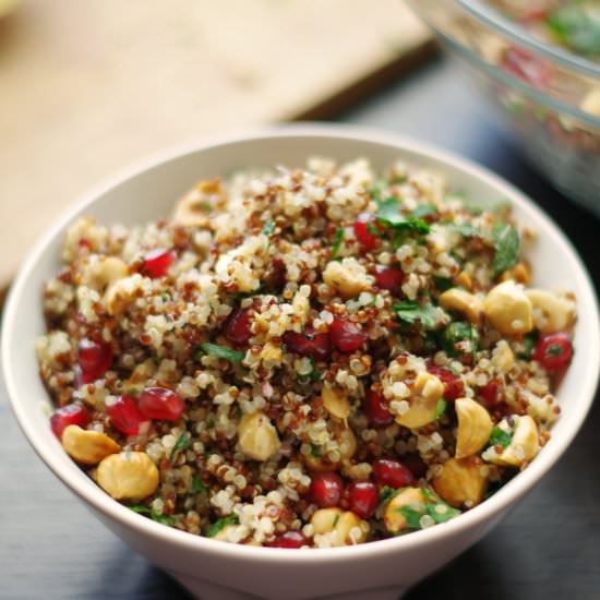 Hazelnut & Pomegranate Quinoa Salad - Recipe photo by Thenoatbook