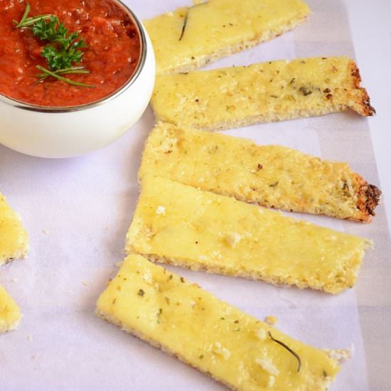 Cheesy Cauliflower Mock Bread Stick - Recipe photo by currytrail