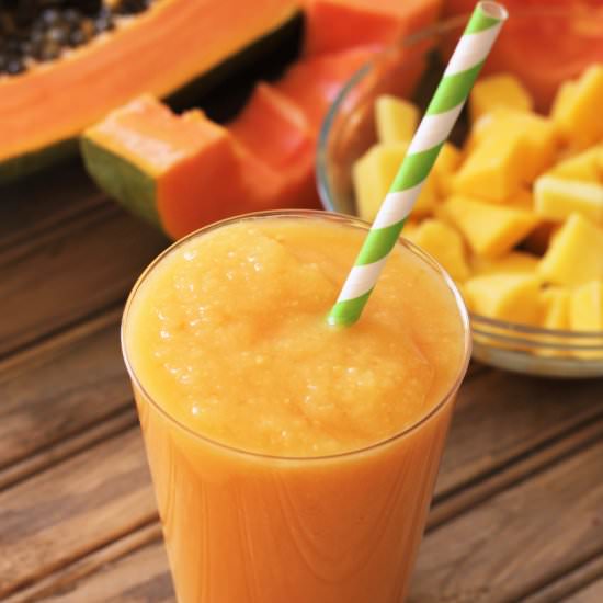 Tropical Papaya Smoothie - Recipe photo by thetastybite