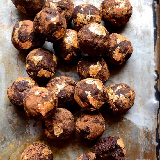 Amarula dark chocolate truffles - Recipe photo by Bibbyskitchenat36
