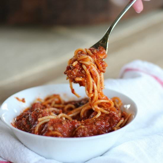 Bernie's Homemade Spaghetti Sauce - Recipe photo by joyful scribblings