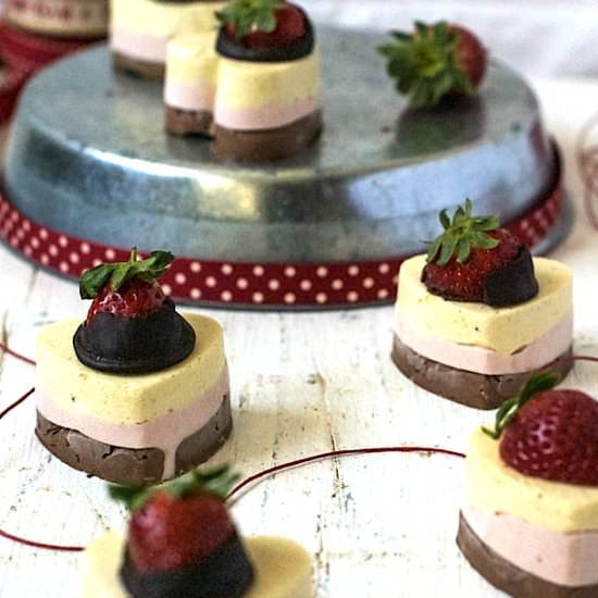 Three Flavor Mousse - Recipe photo by Loleta