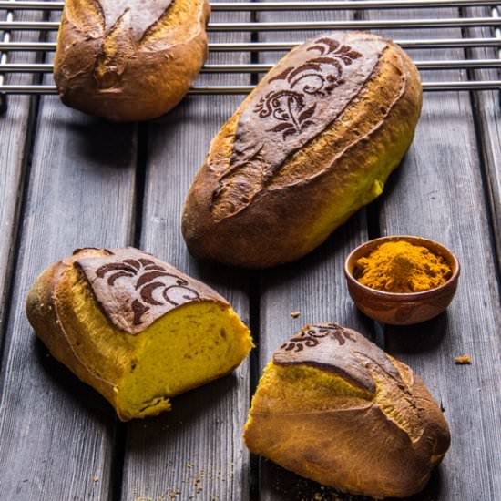 Curcuma Bread - Recipe photo by denisav