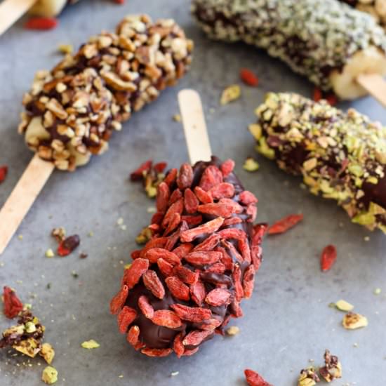 Healthy dark chocolate monkey tails - Recipe photo by theyoopergirl