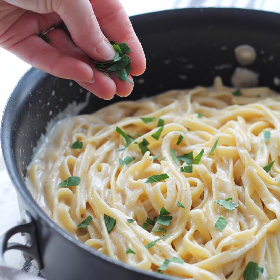 Skinny Fettuccine Alfredo - Recipe photo by lovegrowswild