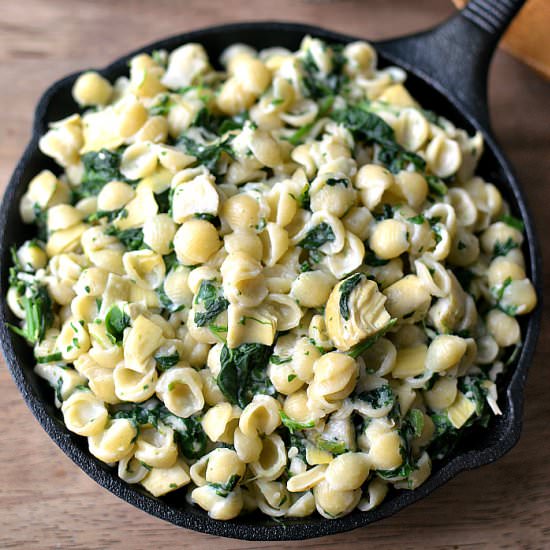 Spinach Artichoke Mac&Cheese - Recipe photo by lemontreedwelling