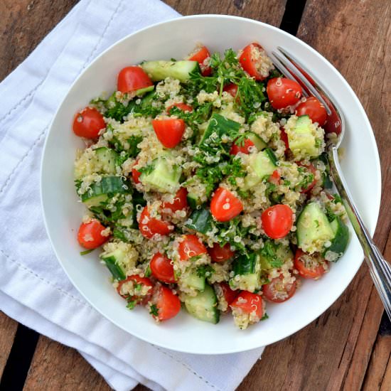 Quinoa Tabbouleh Salad - Recipe photo by Mealime