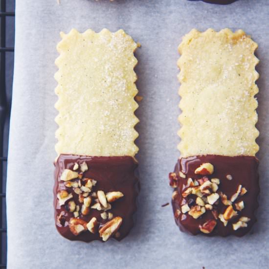 Chocolate Dipped Shortbread - Recipe photo by Rachelsally