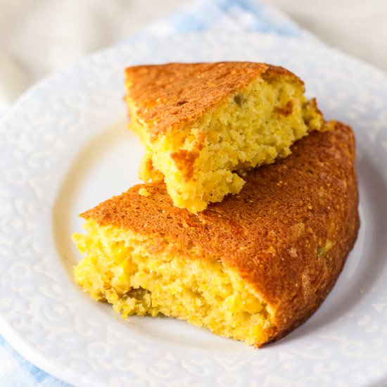 Green Chile & Cheddar Cornbread - Recipe photo by Honest and Tasty