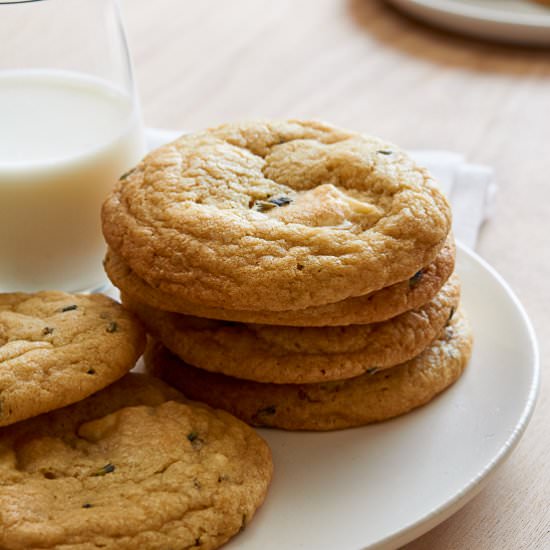 White Chocolate Lavender Cookies - Recipe photo by I bake he shoots
