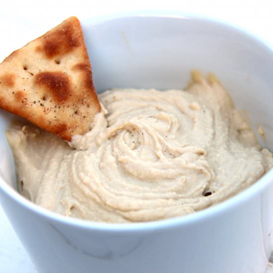 Simple Hummus - Recipe photo by Made with Happy