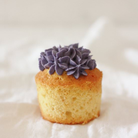 Cardamom cupcakes - Recipe photo by rekhavengalil
