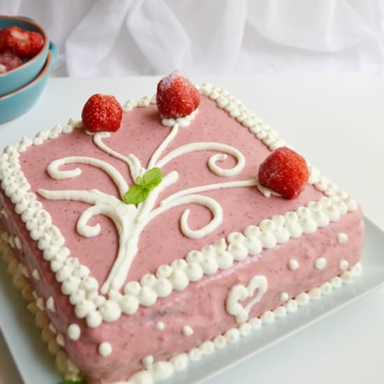 Raspberry Basil Cake - Recipe photo by Biochimist_la_cratita