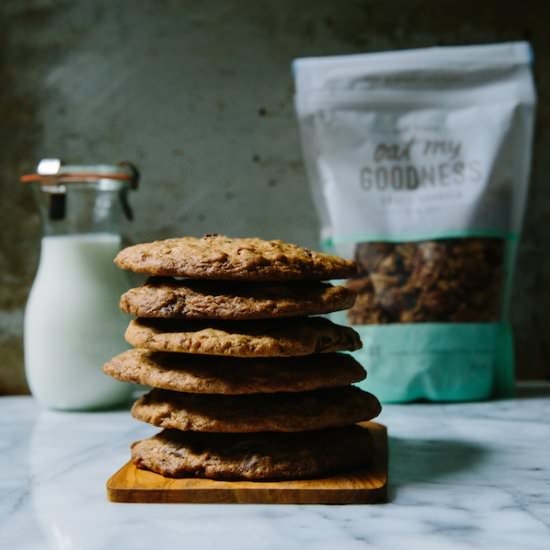 Chocolate Chunk Granola Cookies - Recipe photo by FeedMeDearly