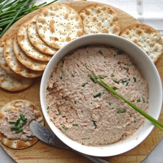 Tuna mousse dip - Recipe photo by Ala_lemon
