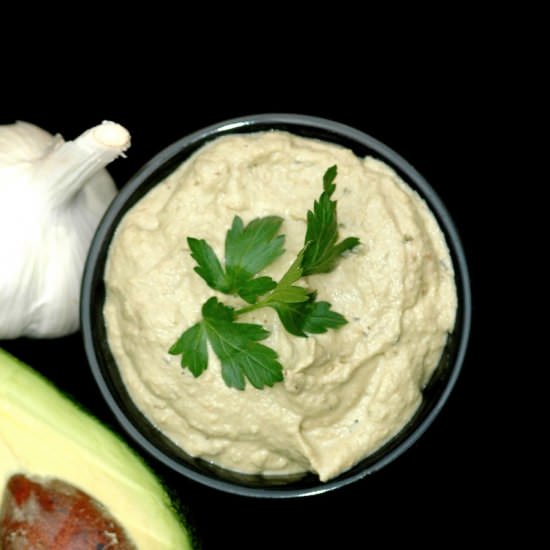 Raw Garlic Sauce - Recipe photo by Taste me