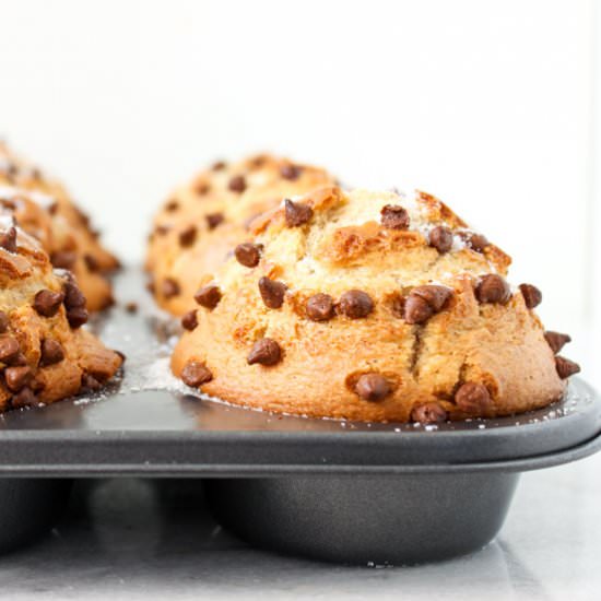 Chocolate Chip Muffins - Recipe photo by cassiboeno