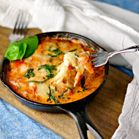Creamy Cheesy Ham Tomato Sauce - Recipe photo by loavesanddishes