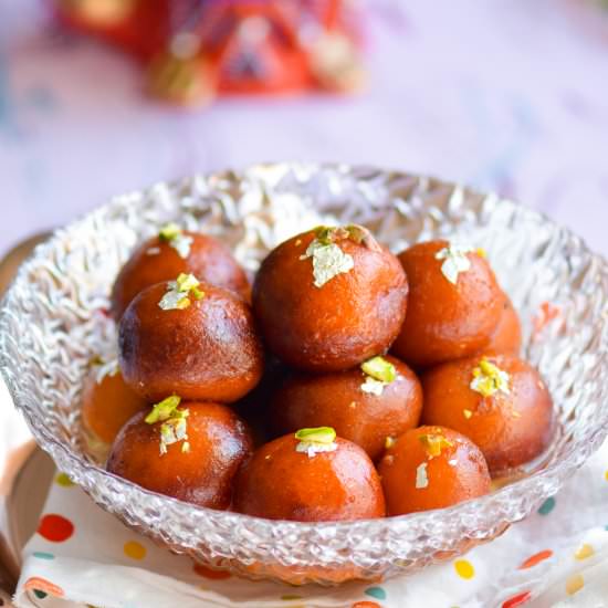 Easy Indian Gulab Jamun - Recipe photo by ChefDeHome