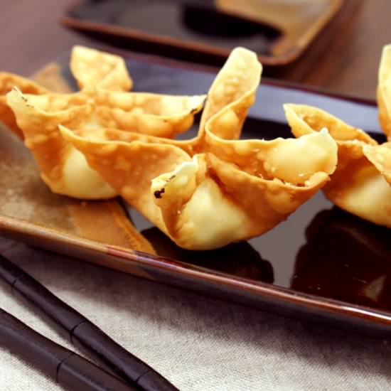 Crab & Cream Cheese Wontons - Recipe photo by feedme_imhungry