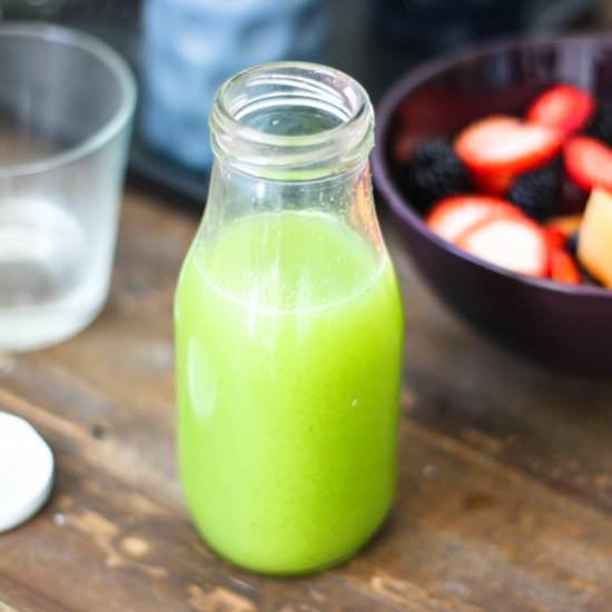 Green Juice & Fruit Salad - Recipe photo by shesavegan