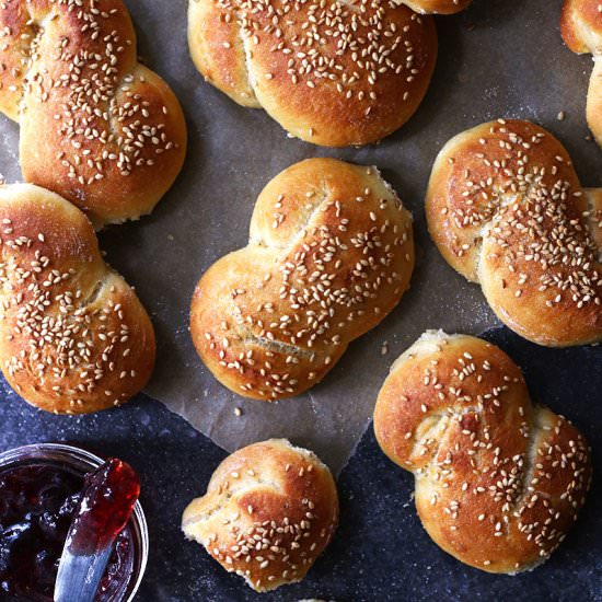 Sesame Semolina Twists - Recipe photo by tuttidolci