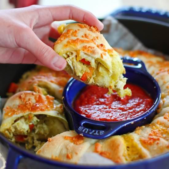 Basil Chicken Ring Pizza - Recipe photo by hannoah
