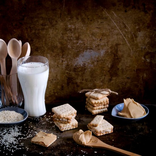 Sesame Seed Biscuits - Recipe photo by PastryWorkshop