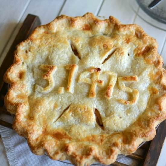Bourbon Apple Pie for Pi Day - Recipe photo by SprinkledWithJules