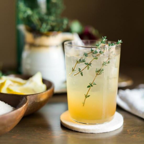 Whiskey Cocktail - Recipe photo by The Bride Link