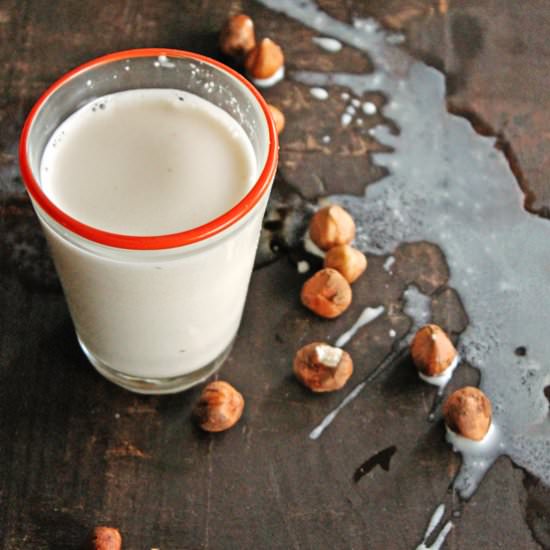 Vanilla Cardamom Hazelnut Milk - Recipe photo by Rhubarbarians