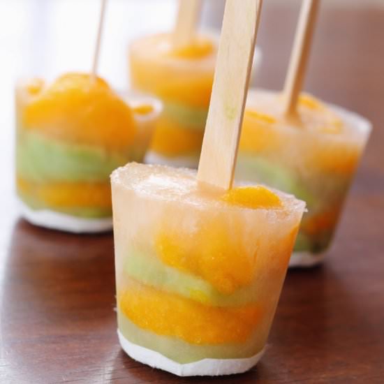 Popsicles with Oranges and Kiwis - Recipe photo by Thehappyflammily