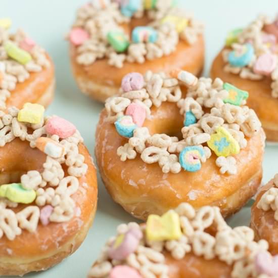 3 St. Patrick's Day Donuts - Recipe photo by studiodiy