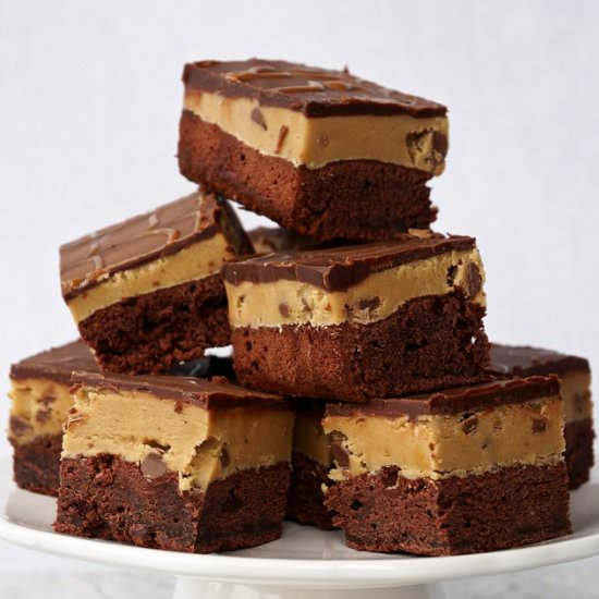 Chocolate Chip Cookie Dough Brownie - Recipe photo by BakedByH