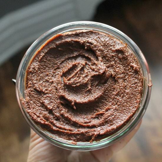 Healthy Hazelnut Chocolate Spead - Recipe photo by cleaneatinggoddess