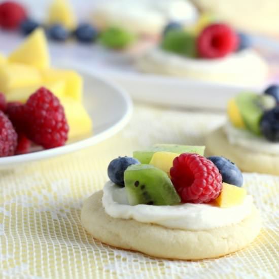 Sugar Cookie Fruit Pizzas - Recipe photo by chocolatewithgrace
