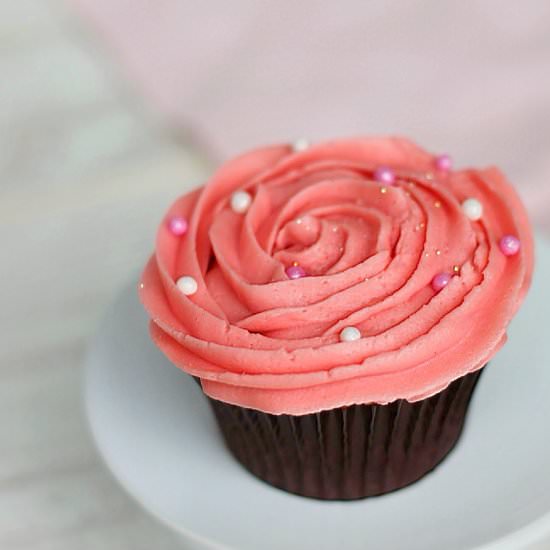 Simple Vanilla Buttercream - Recipe photo by GoodFoodShared