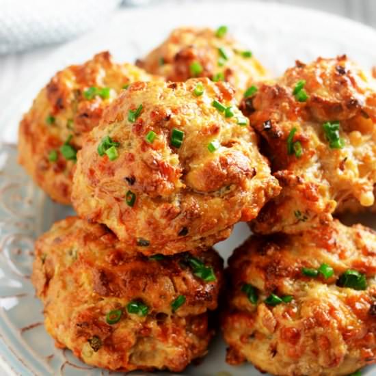 French Onion Soup Drop Biscuits - Recipe photo by MorganHosttheToast