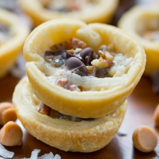 Mini Magic Bar Pies - Recipe photo by crazyforcrust