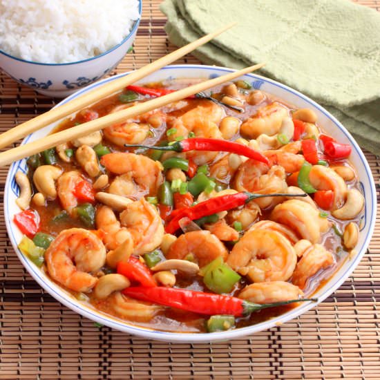 Kung Pao Shrimp - Recipe photo by HowToFeedaLoon