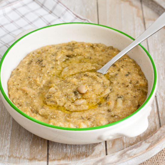 Creamy Tuscan Soup with Corn Meal - Recipe photo by TheBlackFig