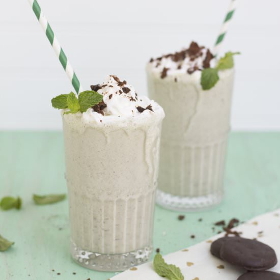 Mint Chocolate Cookie Shakes - Recipe photo by freutcake