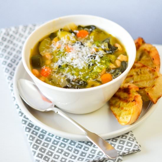 Minestrone Soup - Recipe photo by ManyKitchens.com