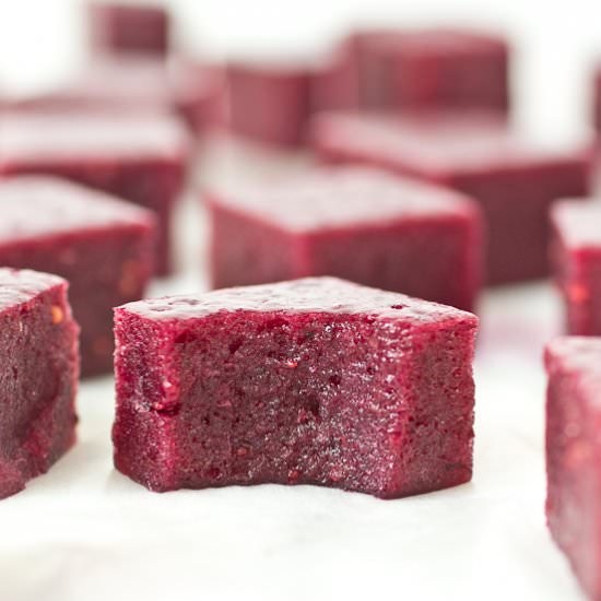 Healthy Blueberry Gummy Candies - Recipe photo by ACleanBake